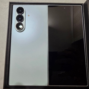 갤럭시 폴드7 삼성닷컴 전용 민트색상 512GB 자급제 A급 박스풀셋 팝니다. 이미지