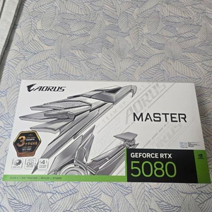 어로스 RTX 5080 마스터 그래픽카드 화이트 이미지