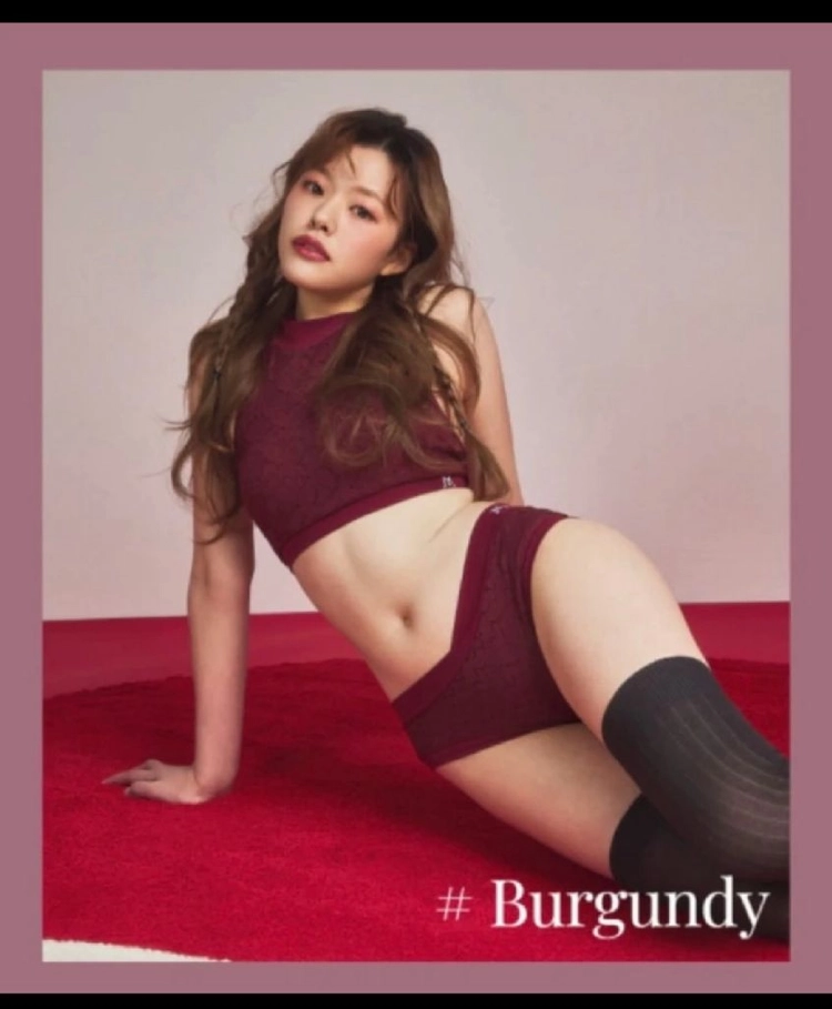 (새상품) 미뉴엣 폴웨어 쇼츠 S 사이즈 폴팬츠, 하트바이하트 폴댄스 폴프 폴복 이미지