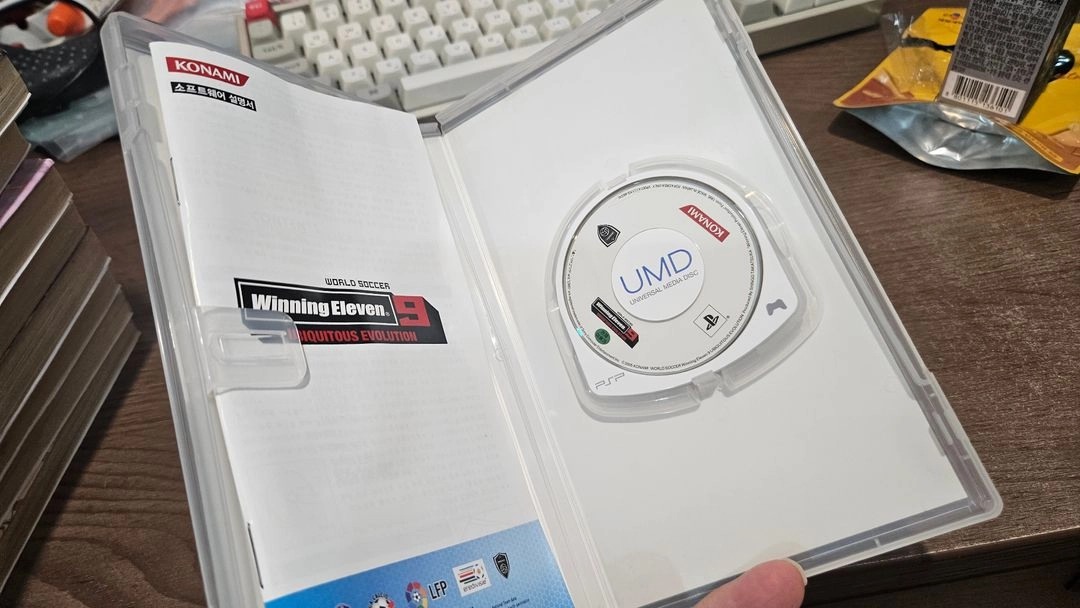 PSP 위닝일레븐9 CU반택포함가 이미지