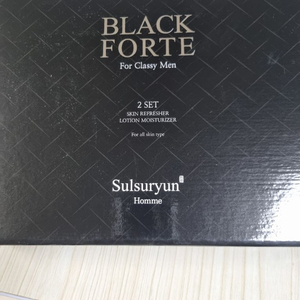 <미개봉> 남성 스킨케어 샘플포함 4종 세트 이미지