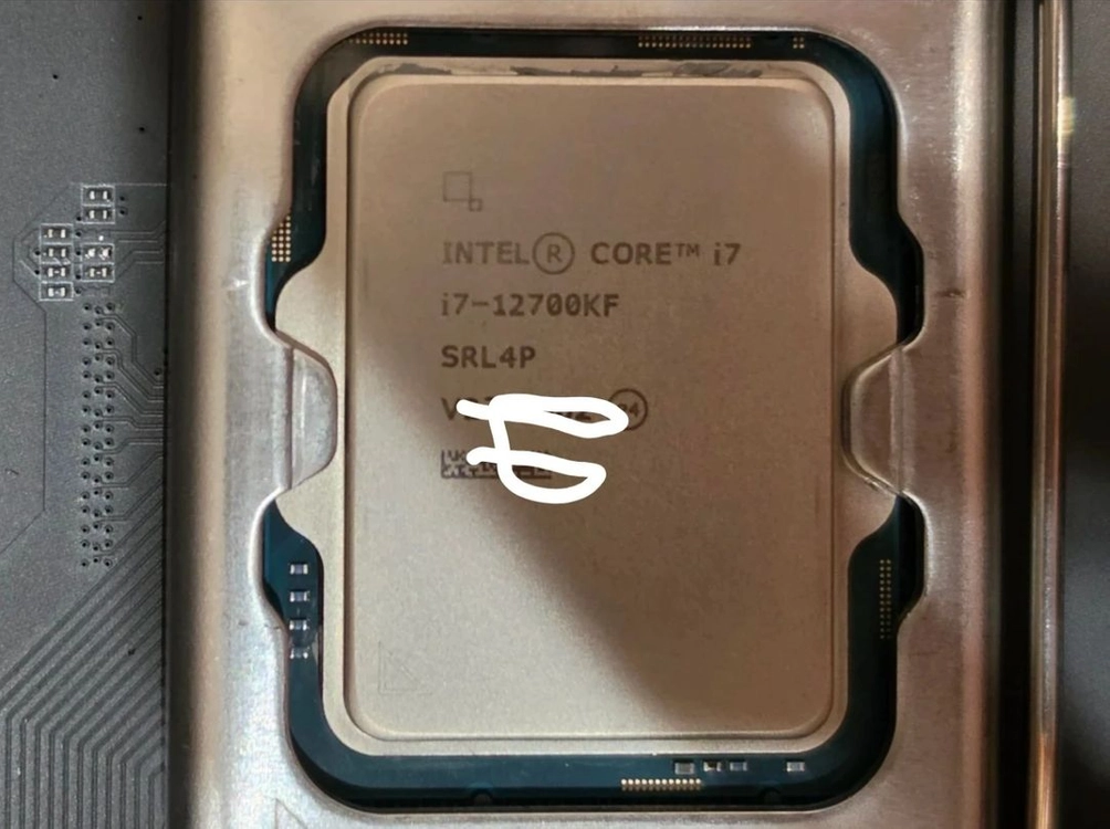 i7-12700KF 판매합니다 이미지