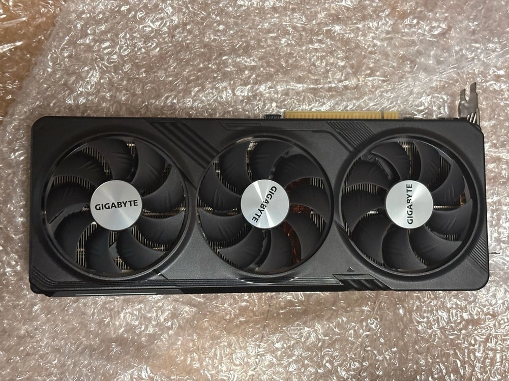 GIGABYTE rtx4070super gaming oc 12Gb 이미지