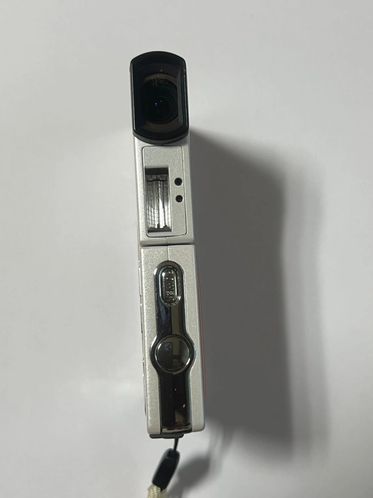 교세라 파인캠 SL400R 디카 밀키핑크 6천대 한정 셀카 신품급 팝니다 이미지