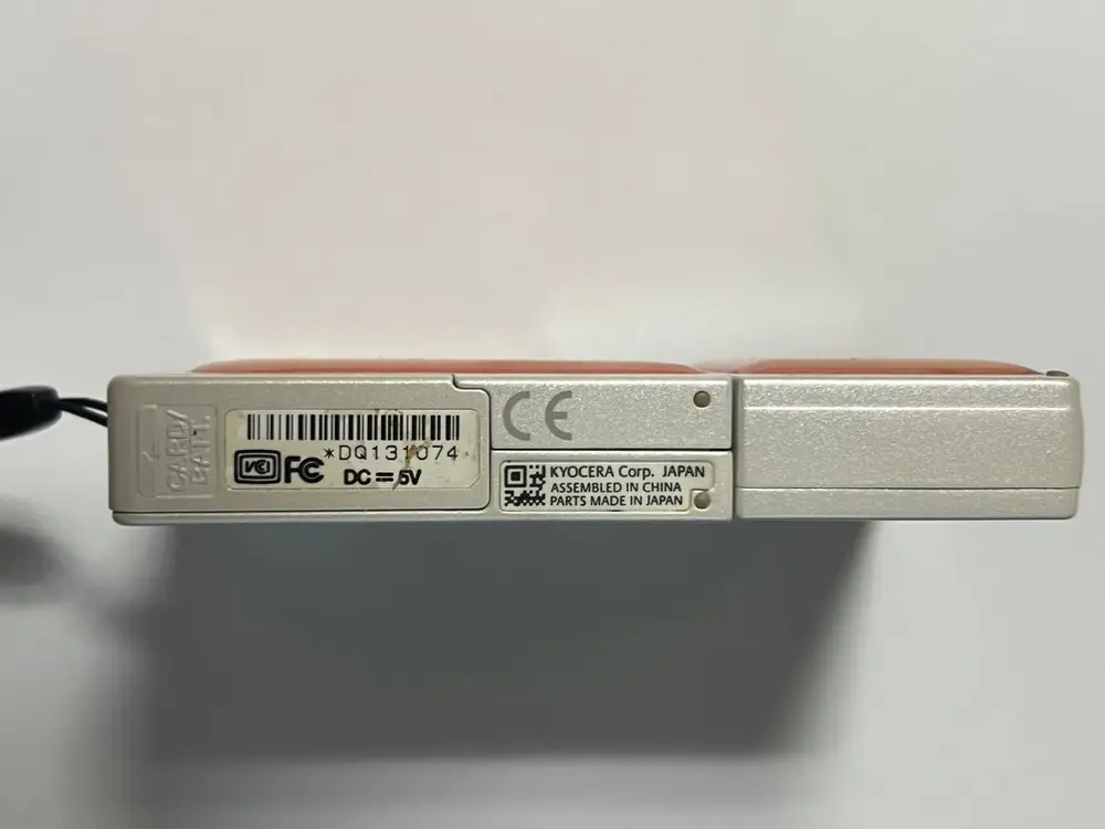 교세라 파인캠 SL400R 디카 밀키핑크 6천대 한정 셀카 신품급 팝니다 이미지