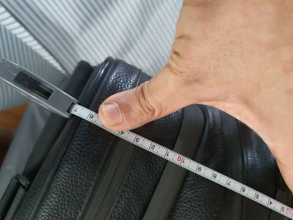 알프레드 던힐 보스턴백 새 제품 70만원에 판매합니다 이미지