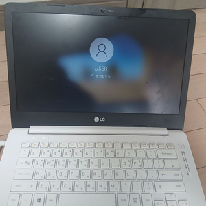 14u30p-e316k lg 노트북 판매합니다