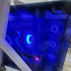9800x3d 4070ti 게이밍 컴퓨터본체 판매합니다(개인) 이미지