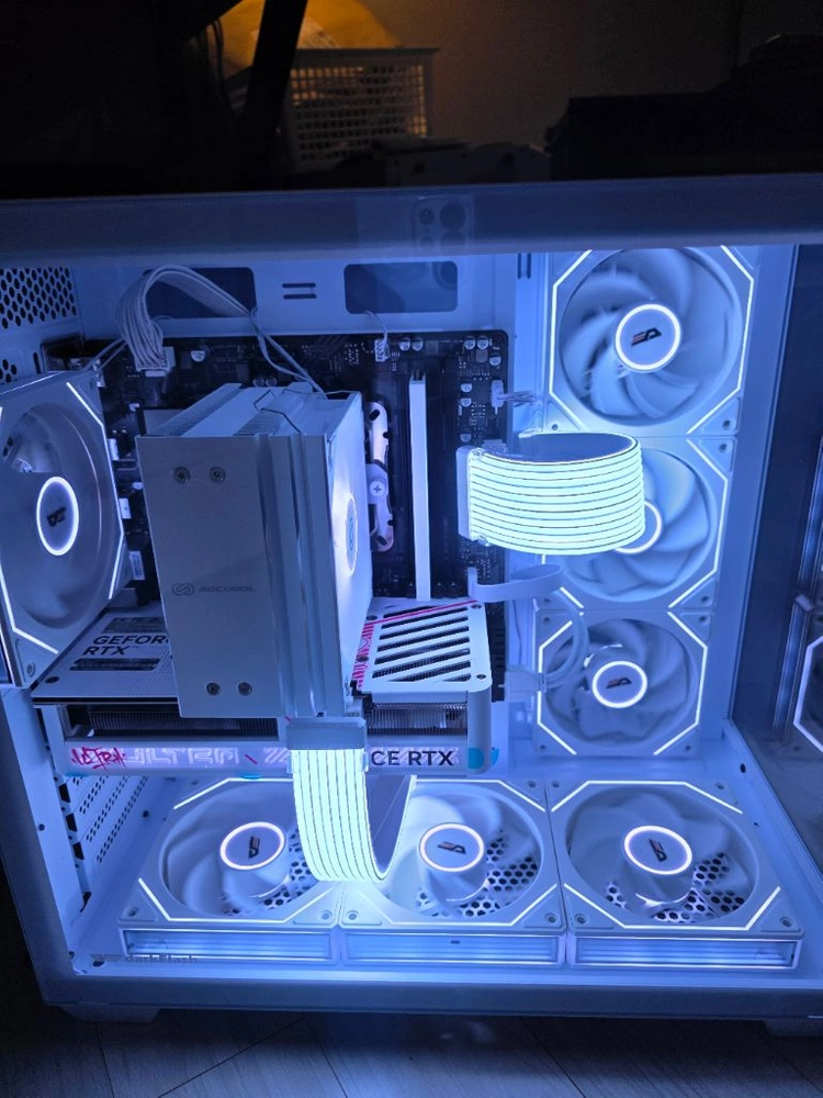 라이젠 9600X RTX5060TI 본체 팝니다 이미지