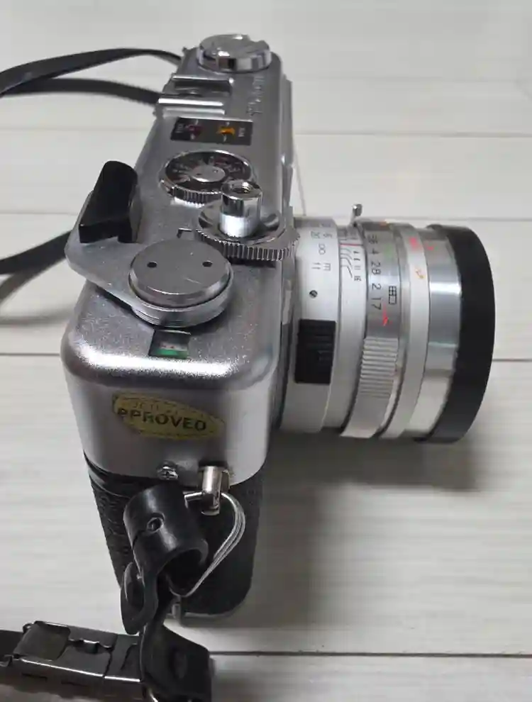 야시카 YASHICA ELECTRO 35 필름 카메라 이미지