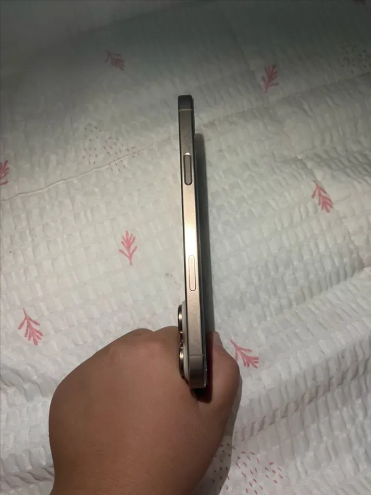 아이폰 16 pro max 512GB - 안심되는 중고거래