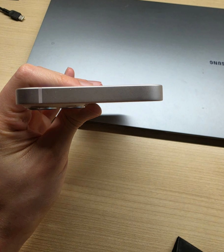 아이폰 13 핑크 128GB 이미지