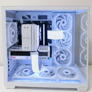 라이젠7 7800X3D RTX5060TI 본체팝니다 이미지