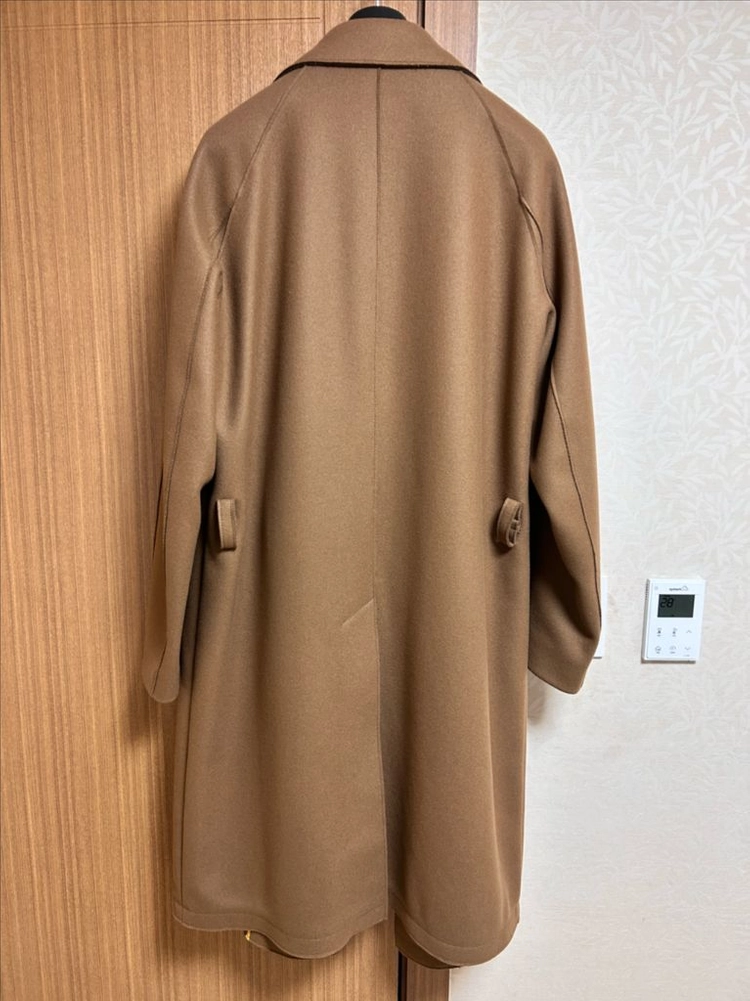 지이크 카멜 벨티드 코트 이미지