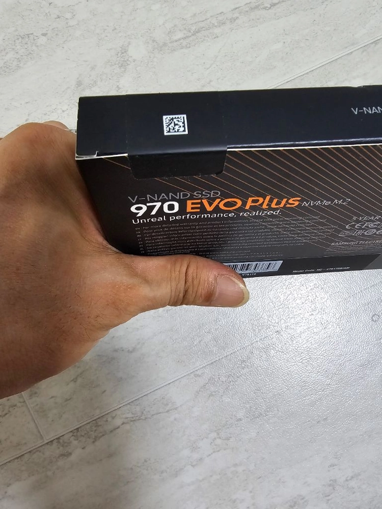 삼성 970 EVO Plus 1TB NVMe M.2 SSD 미개봉 이미지
