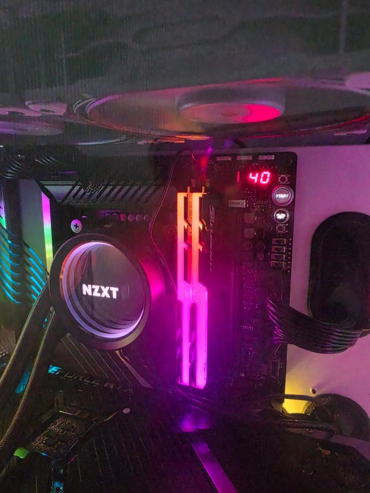 지스킬 G.Skill Trident Z RGB DDR4 32GB (16GBx2) 3200MHz CL14 이미지