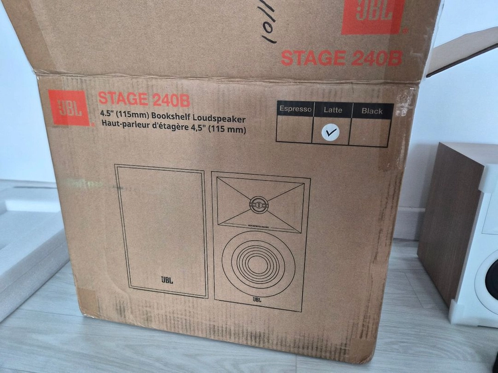 JBL STAGE 240B 북쉘프 스피커 (라떼) 이미지