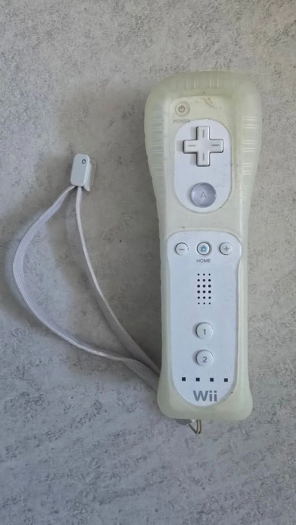 닌텐도 Wii + Fit 이미지