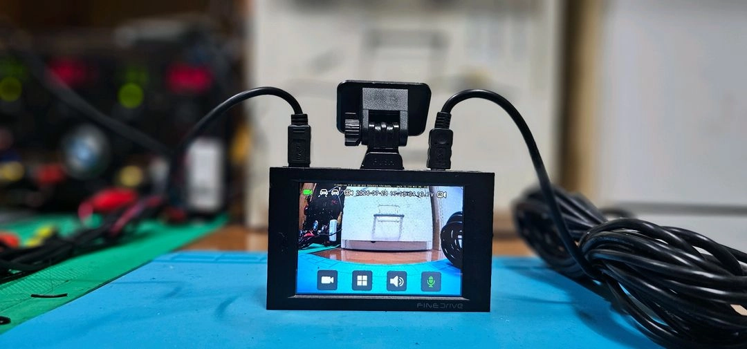 파인드라이브 3.0 풀HD 2채널 중고 블랙박스 이미지