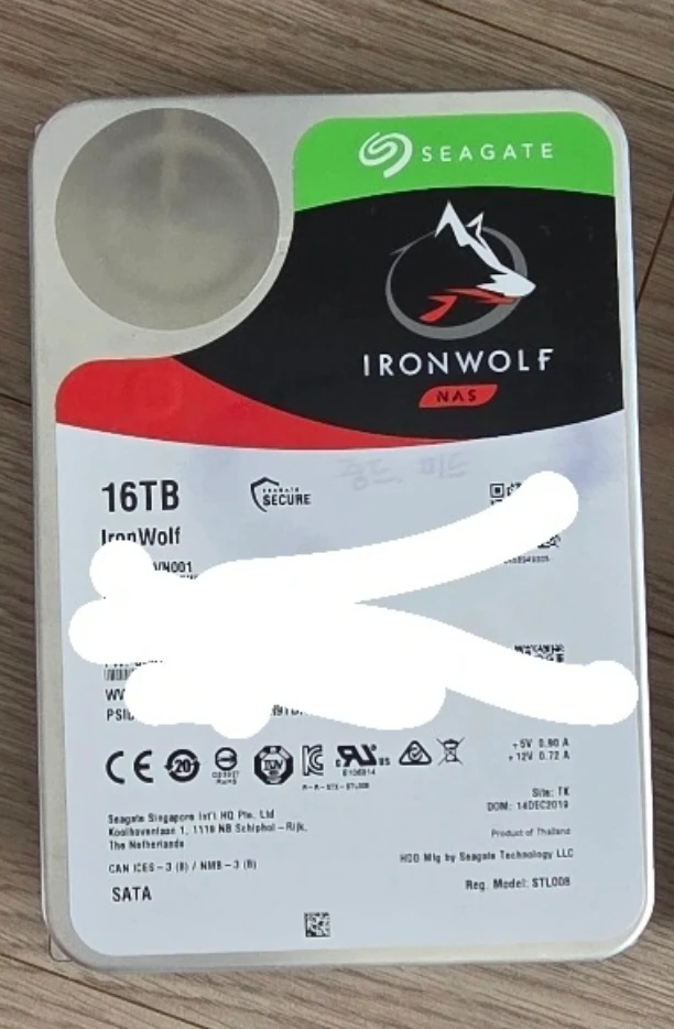 씨게이트 NAS 전용 3.5인치 HDD IronWolf 16TB (모델명: ST16000VN001) - 안심되는 중고거래