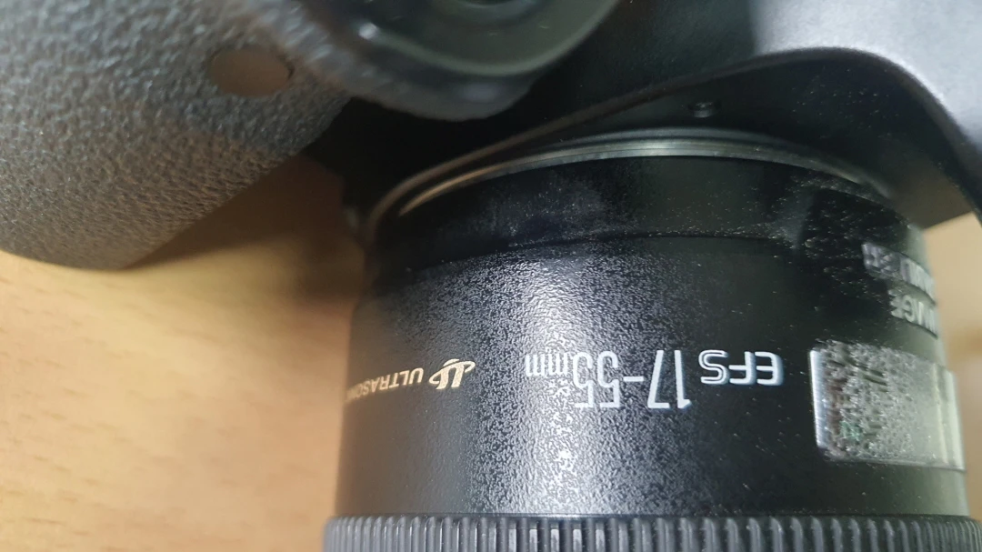 캐논 DSLR 70D 18-55mm F2.8 축복렌즈 이미지