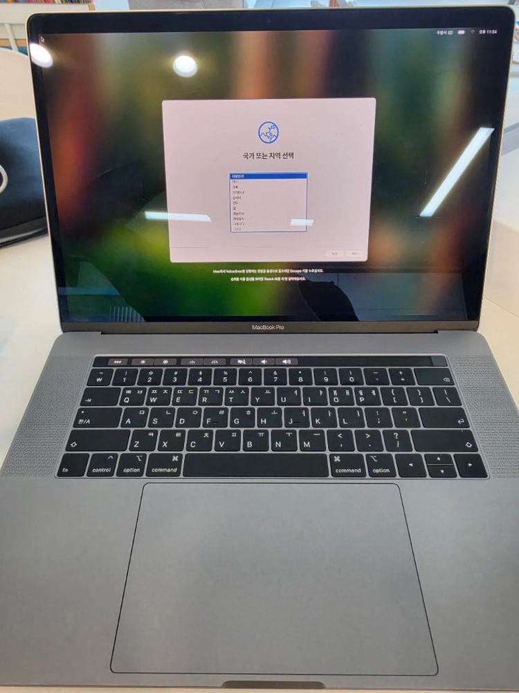 [고급형] 맥북프로 15인치 / SSD 512GB / I7 / 16GB / 상태 최상급 풀박스 이미지