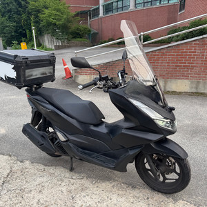 혼다 pcx125 24년 abs 짧은키로수 판매합니다 이미지