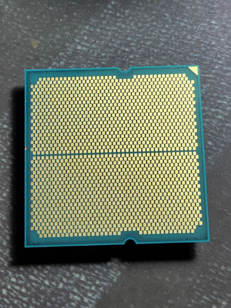 amd cpu 라이젠7 9700x 이미지