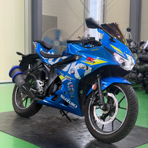 스즈키 gsx-r125 19년식 2만키로 입문용 바이크 저렴하게 판매합니다 이미지