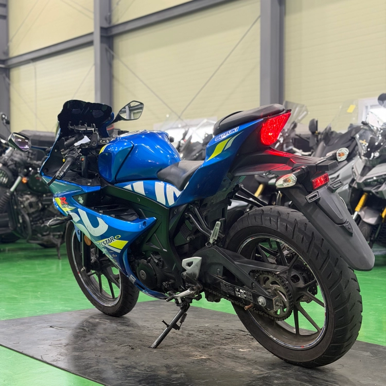 스즈키 gsx-r125 19년식 2만키로 입문용 바이크 저렴하게 판매합니다 이미지