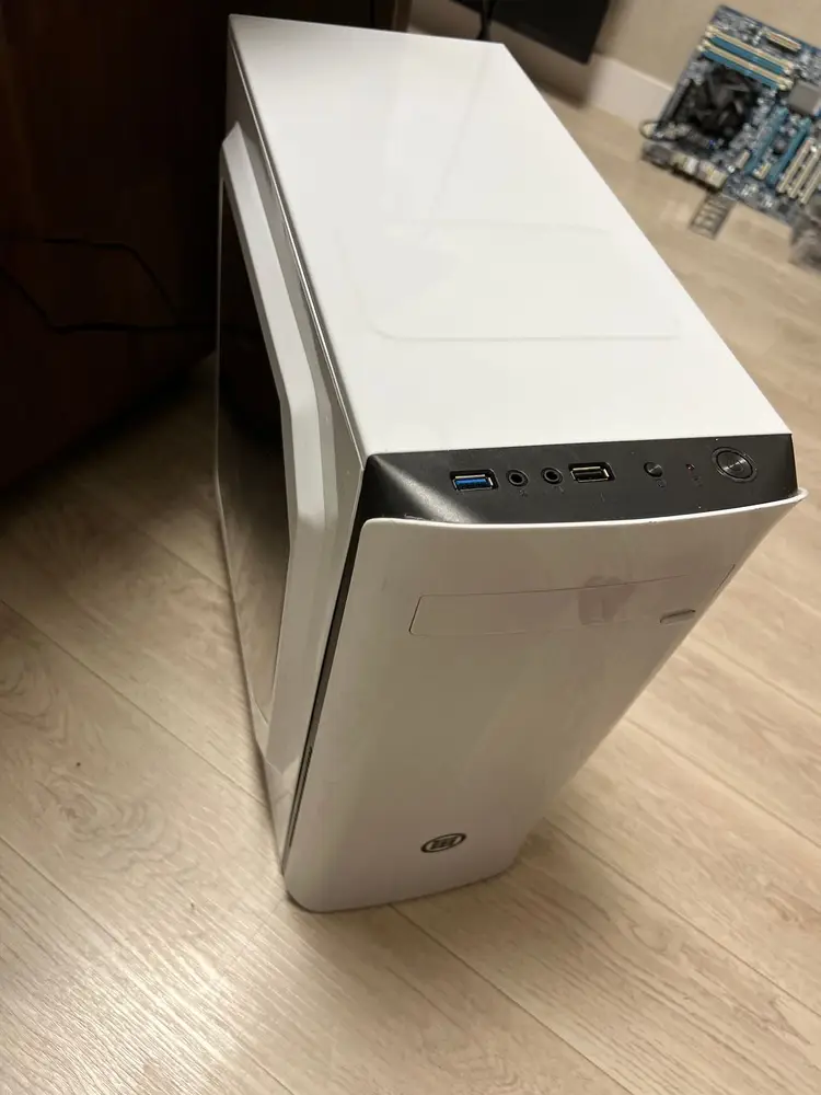 AMD 라이젠 7 2700/ GTX1050Ti/ 8G 게이밍 조립PC 이미지
