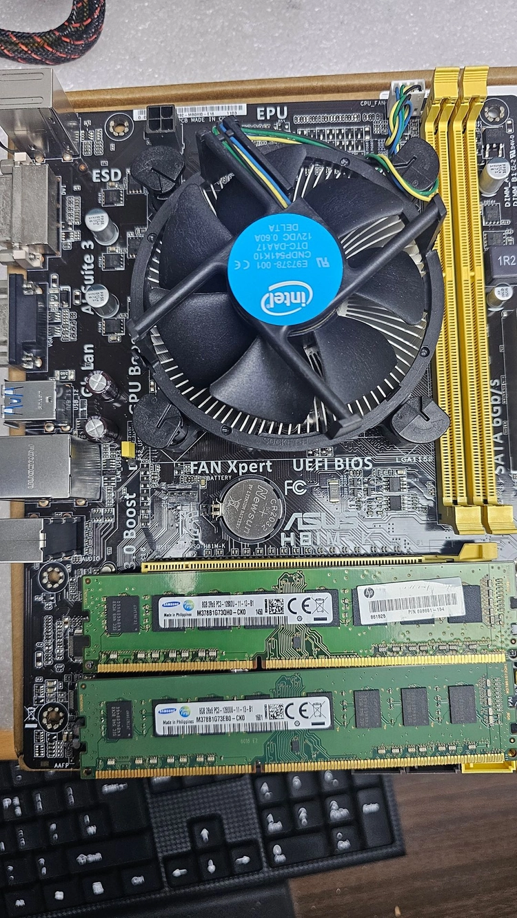 i5-4460 CPU + H81 보드 + 삼성 DDR3 8GB x 2EA =16GB 싸게 팝니다. 2셋트 남았습니다 이미지