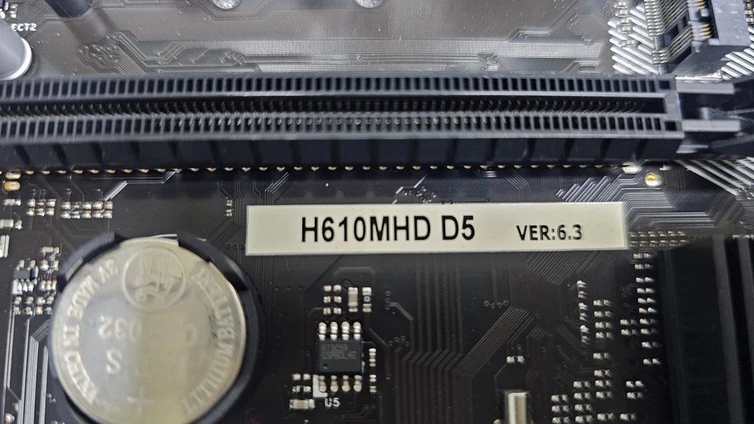 I5- 14400F + H610MHD D5 +crucial DDR5 Pro 16GB(5600) 싸게 팝니다. 이미지
