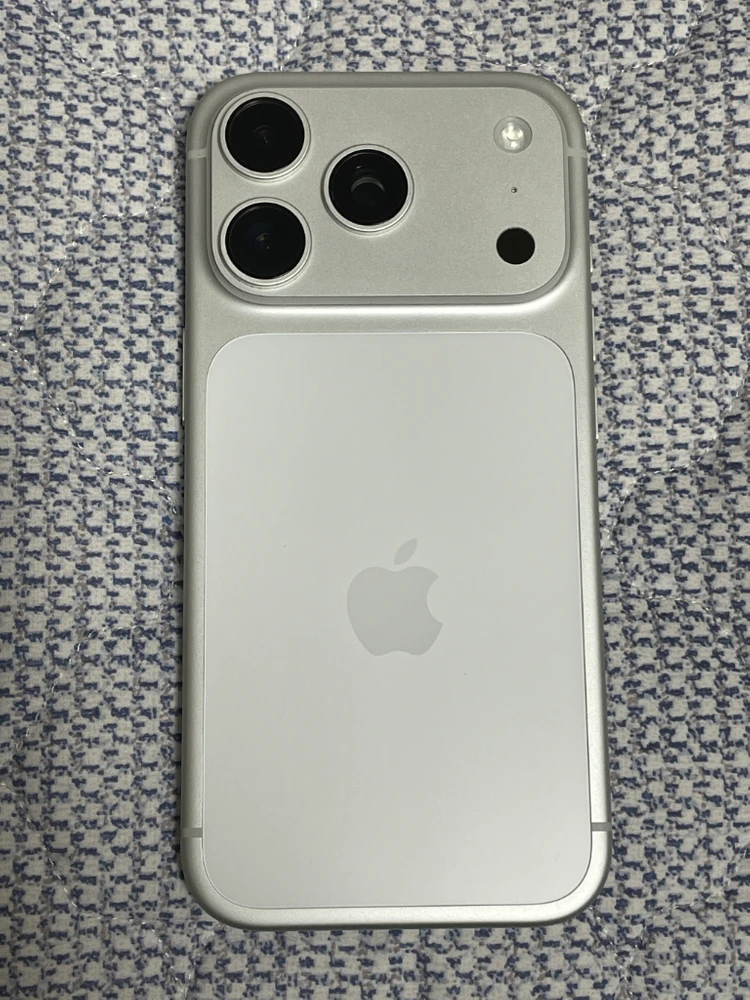 아이폰 17 프로 PRO 실버 256gb 풀박스 - 안심되는 중고거래