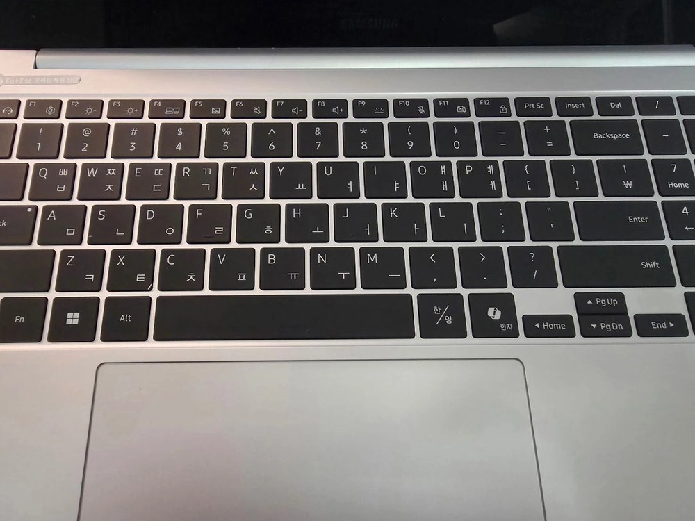 갤럭시북5 프로 32GB 1TB 이미지
