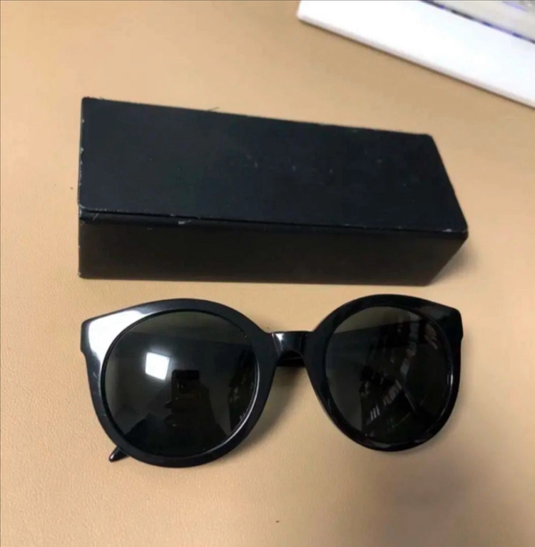 Super sunglasses 이태리 핸드메이드 선글라스 이미지