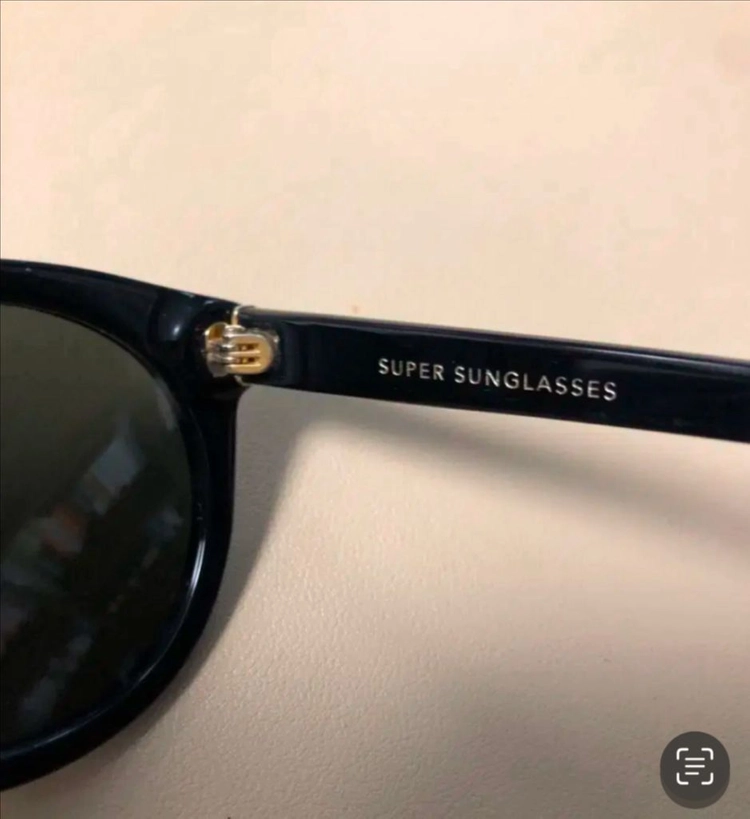 Super sunglasses 이태리 핸드메이드 선글라스 이미지