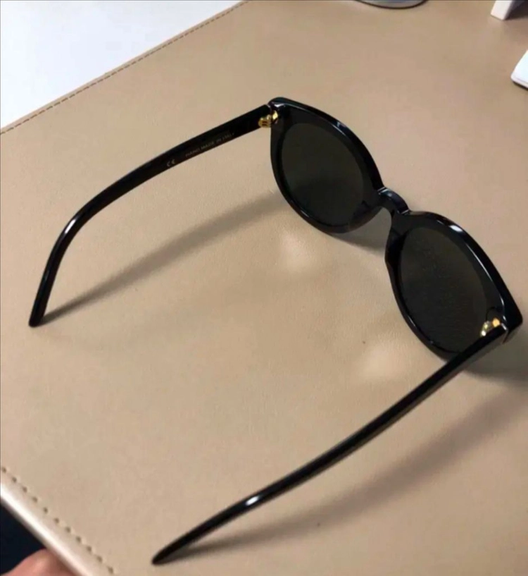 Super sunglasses 이태리 핸드메이드 선글라스 이미지