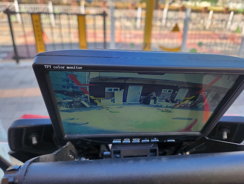 2024년 XMAX300 2484km 신차급 이미지