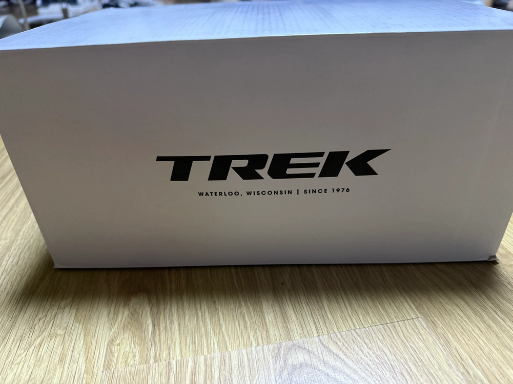 새상품 & Trek 발리스타 밉스 에어로 헬멧 이미지