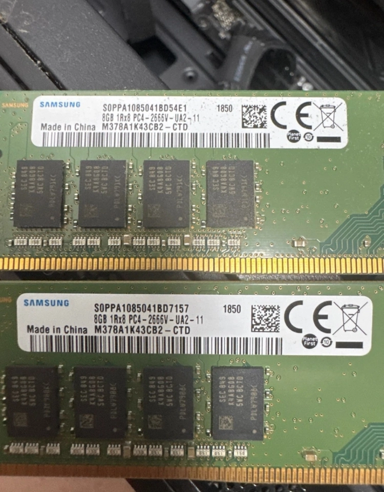삼성 ddr4 - 2666 8GB RAM 2장 팝니다 - 안심되는 중고거래