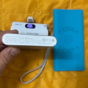 샤오미보조배터리 10000mAh + 무선충전기 세트 이미지