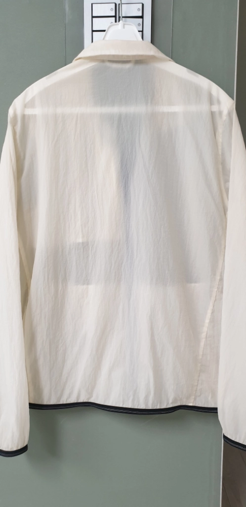 FILA 휠라 바람막이자켓 M사이즈(51X65cm) 이미지