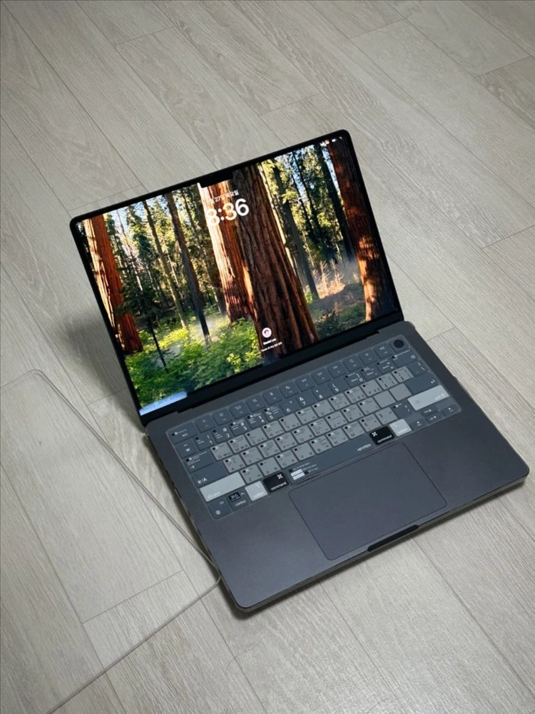 맥북프로 14인치 M4 16g 512GB 이미지