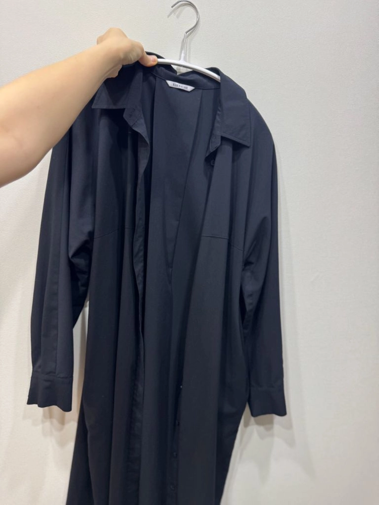 쉬즈미스 블랙 롱셔츠 원피스 이미지