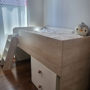 리바트 꼼므 침대 이미지