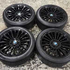 BMW 420D 럭셔리 정품 18인치 휠타이어 판매 이미지