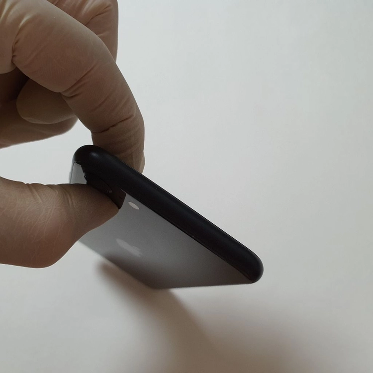 아이폰 SE2 64GB A-급 깔끔 정상해지 이미지
