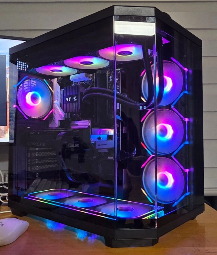 Pc 본체 (7800x3d, rtx5070) 이미지