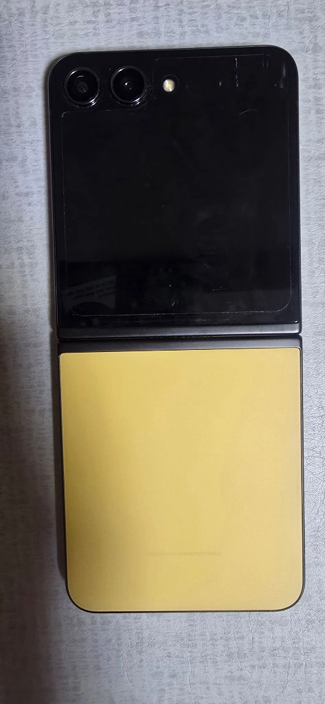 삼성 갤럭시 Z 플립5 256GB 옐로우(26년3월 디스플레이 및 배터리 전체교체완료) 이미지